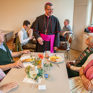 Martini mit Weihbischof Johannes Freitag