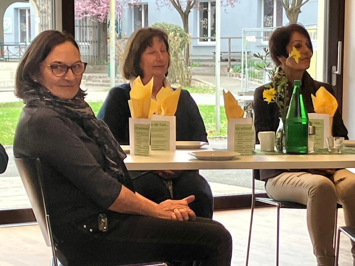 Begegnungsnachmittag im April / Anna Gruber-Schreiner